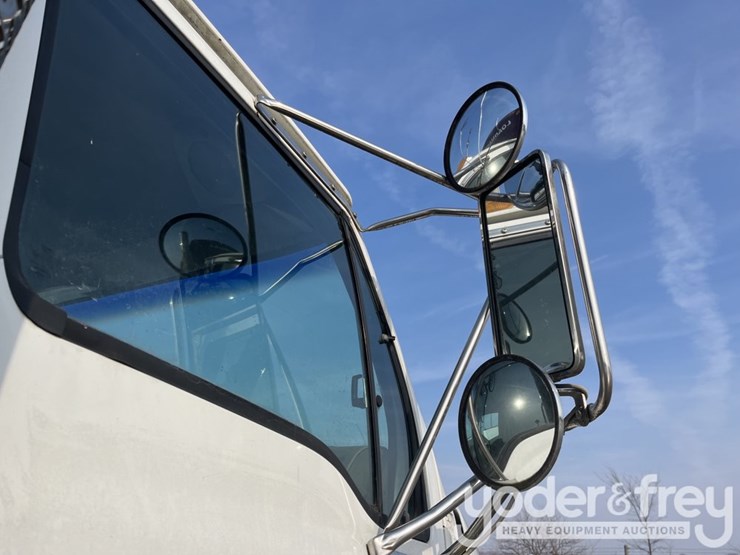 2005-sterling-acterra-image-39