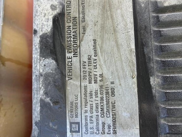 2012-gmc-sierra-2500-image-8