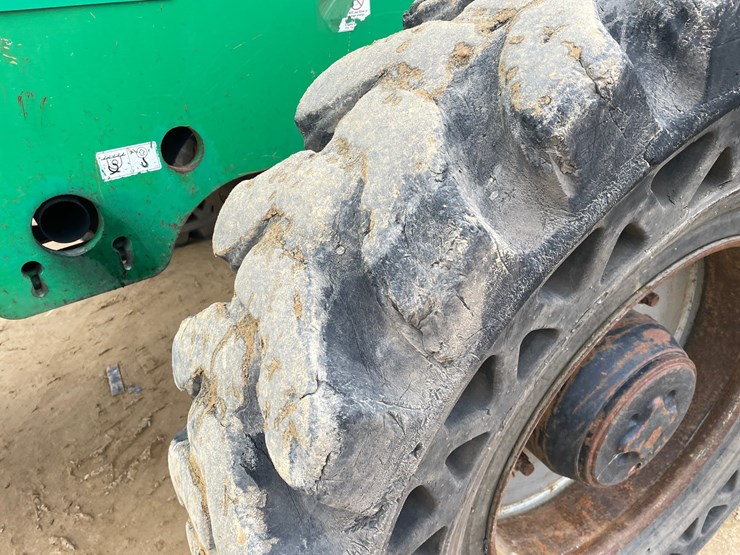 2015-sky-trak-10054-image-82