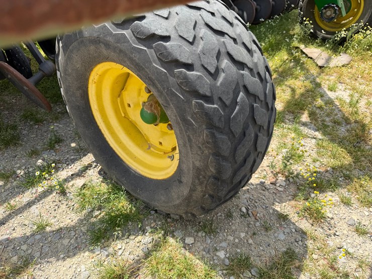 john-deere-1590-image-15