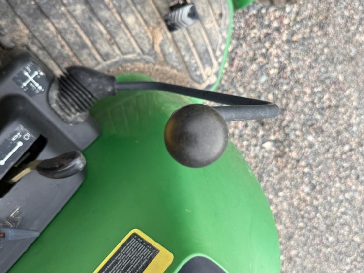 john-deere-4120-image-49