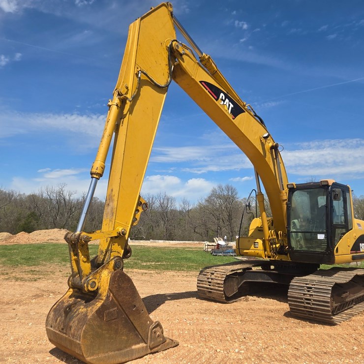 2003 CATERPILLAR 320C