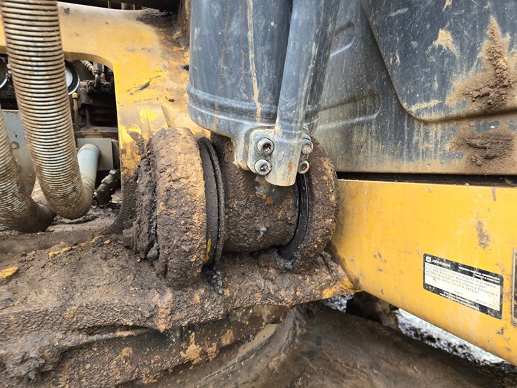 deere-470g-lc-image-22