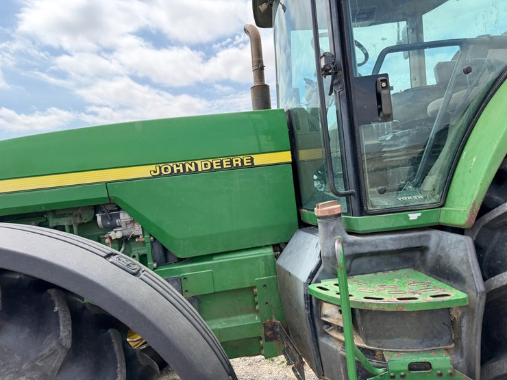 1998-john-deere-8300-image-29