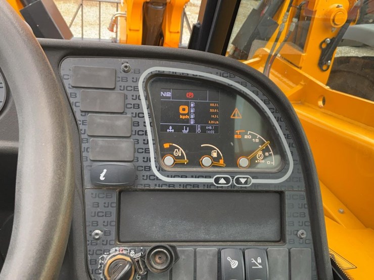 2022-jcb-510-56-image-26