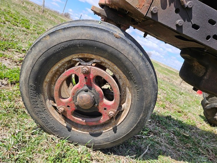 #525-•-farmall-super-m-tractor-image-36