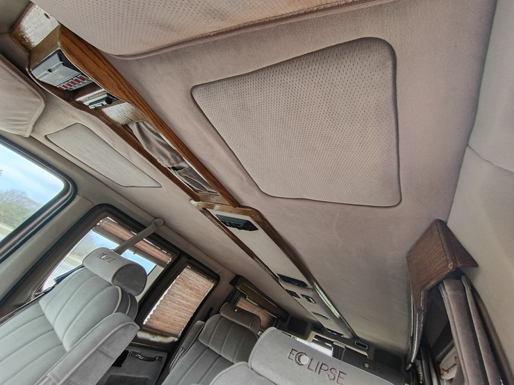 1992-ford-e150-image-36