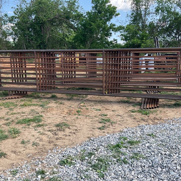 #100 • 24ft Stand Up Panel