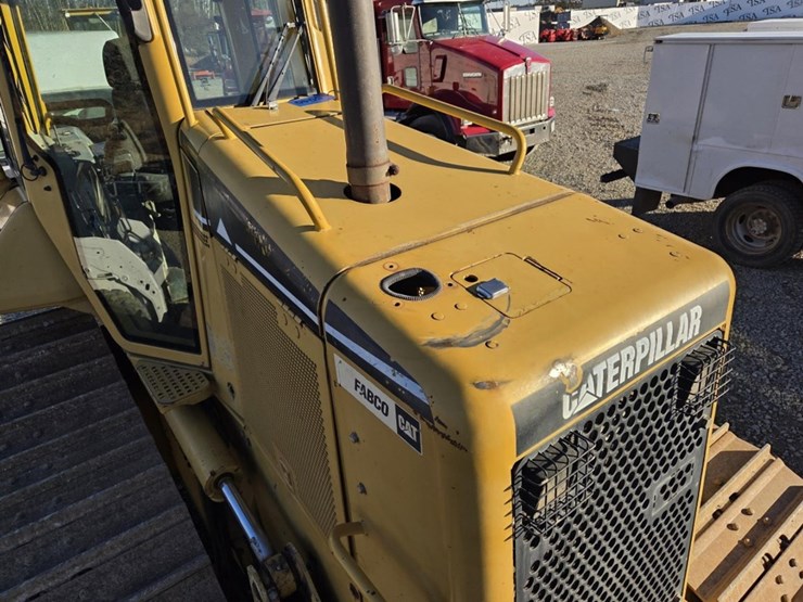 2007-caterpillar-d5n-lgp-image-21