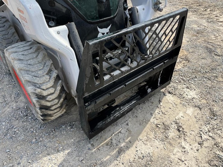 wildcat-skid-steer-forks-frame-&-mounting-back-plate-image-3