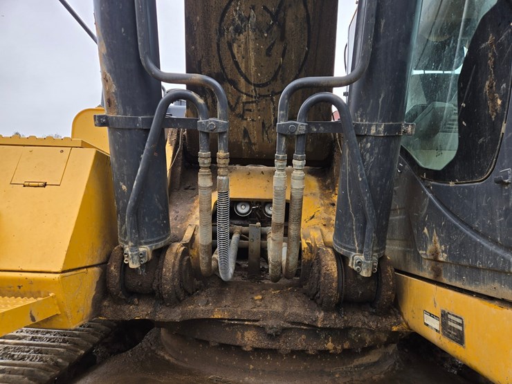 deere-470g-lc-image-21