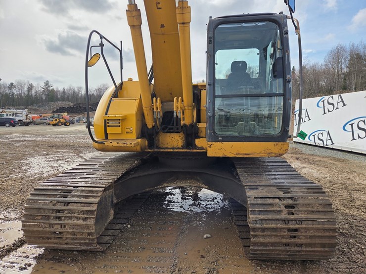 2009-deere-225-lc-image-9