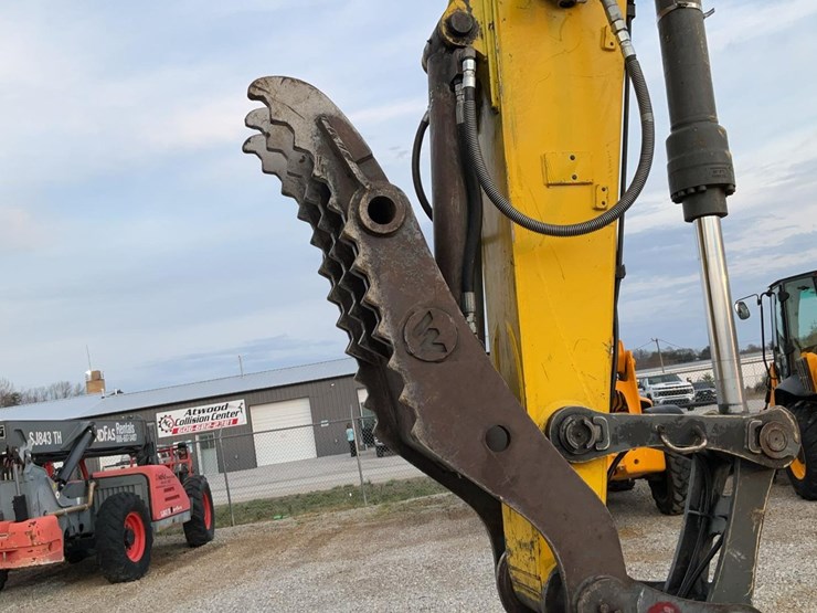 2019-wacker-neuson-et145-image-35