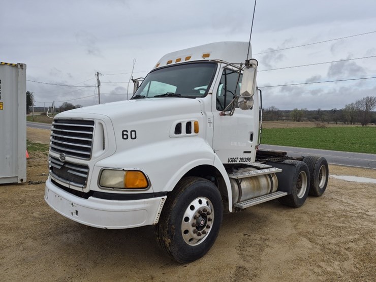 2000-caterpillar-c12-image-1