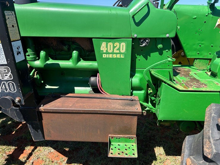john-deere-4020-image-23