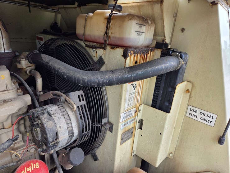 1994-massey-ferguson-8-image-30