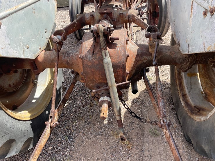 ford-tractor-image-23