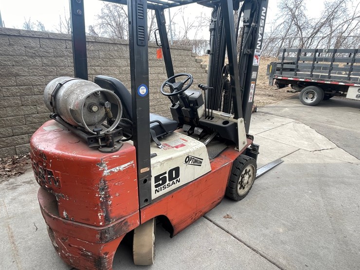 #2505-•-nissan-forklift-(columbia-heights,-mn)-image-4