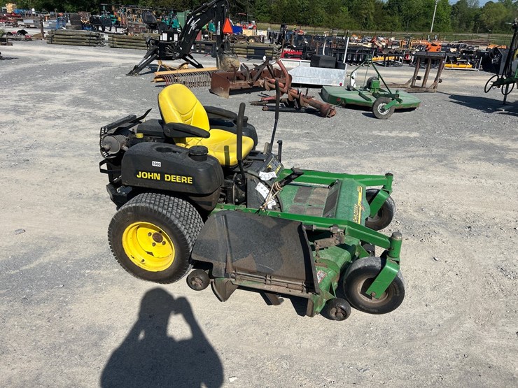 john-deere-m665-image-1