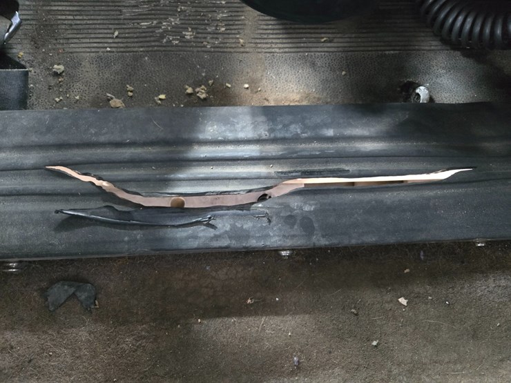 2000-peterbilt-379-image-73