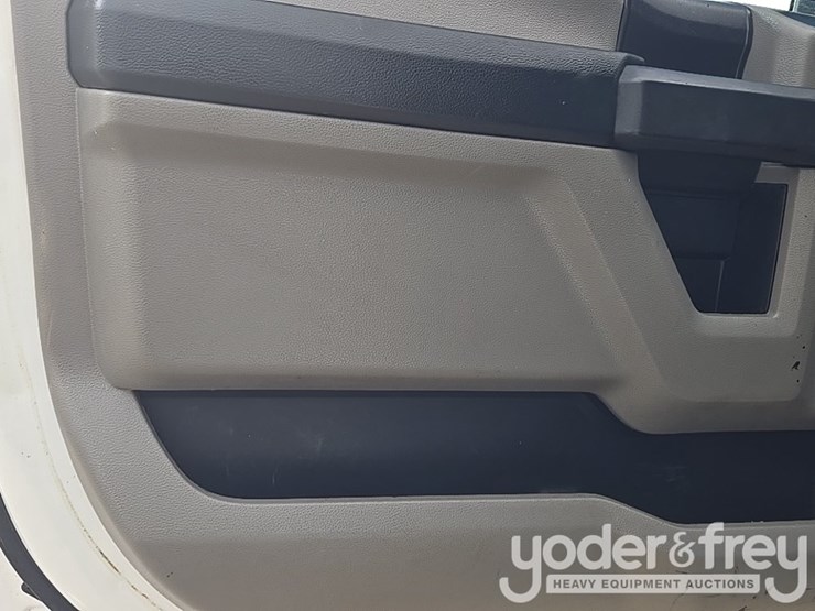 2019-ford-f150-image-71