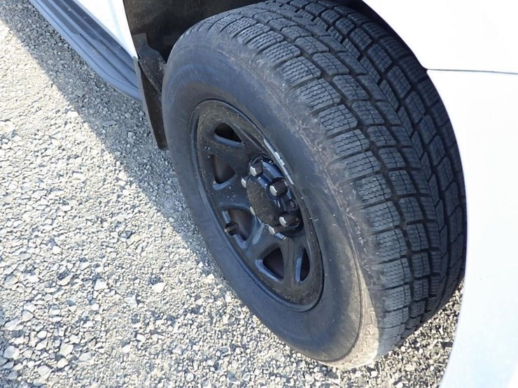 2017-chevrolet-tahoe-image-20