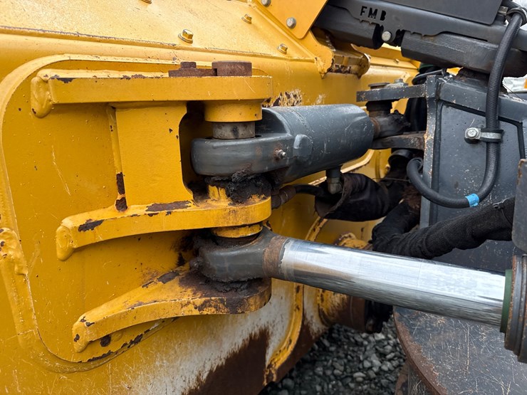 deere-700k-lgp-image-15