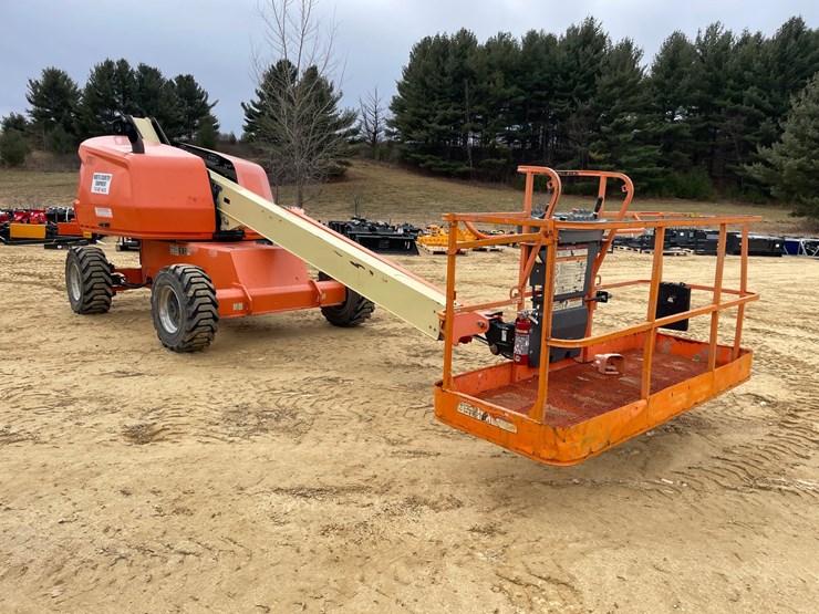 jlg-400s-image-4