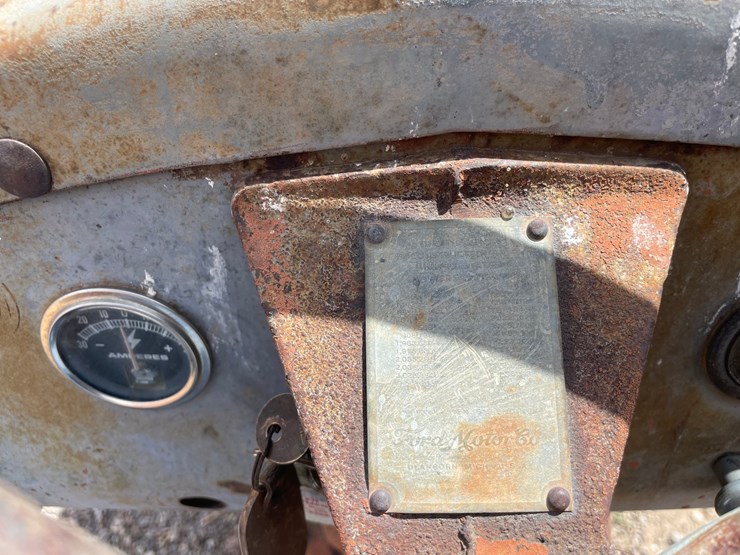 ford-tractor-image-16