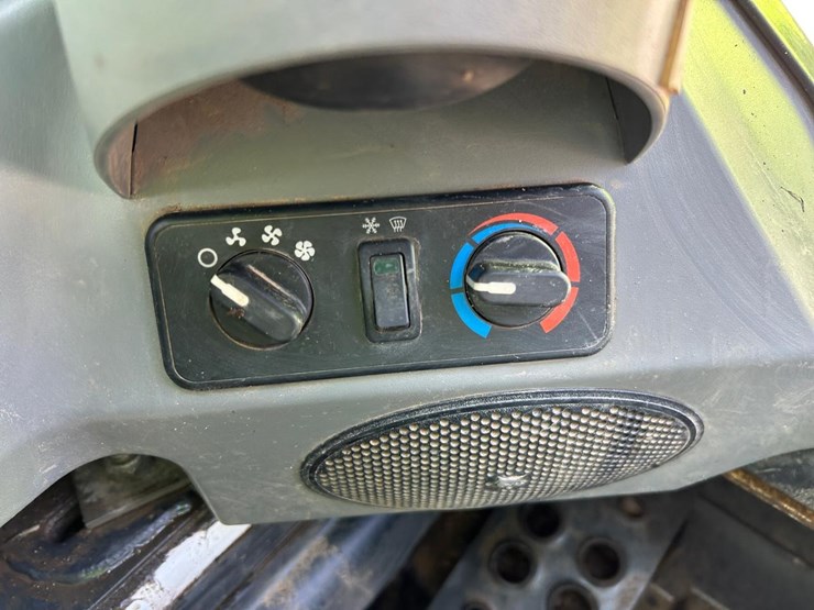 2019-bobcat-t590-image-26