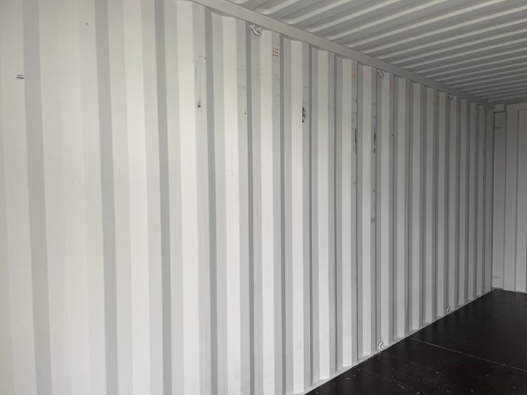 #1558-•-20'-single-trip-shipping-container-image-8