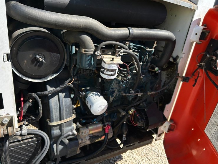 bobcat-t300-image-15