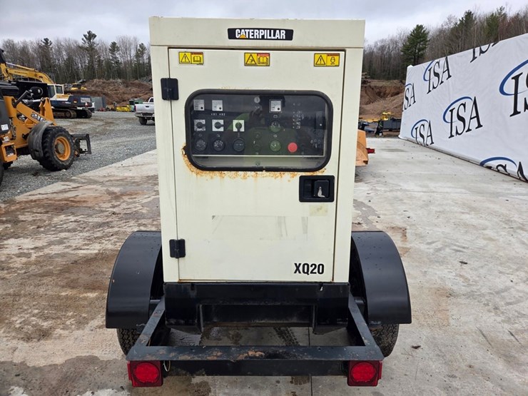 2011-caterpillar-xq20-image-4