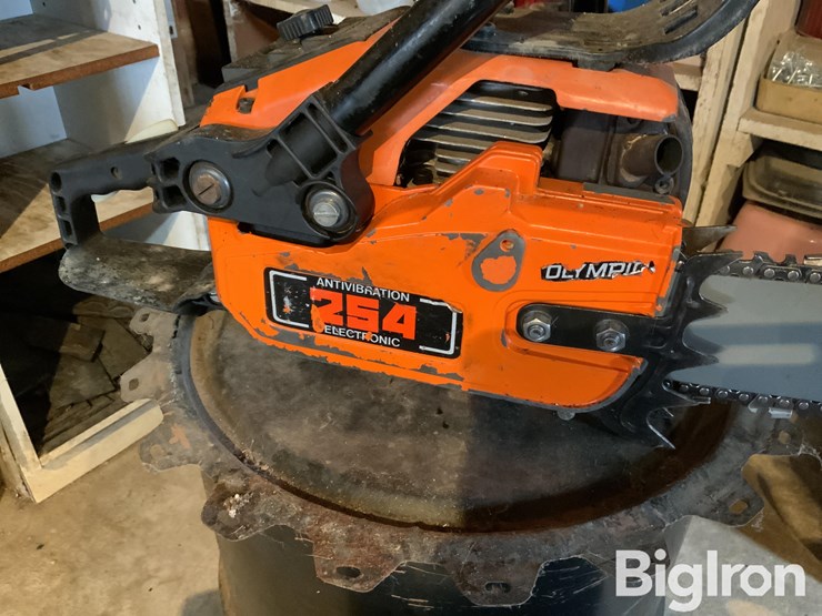 olympia-&-homelite-chainsaws-image-2
