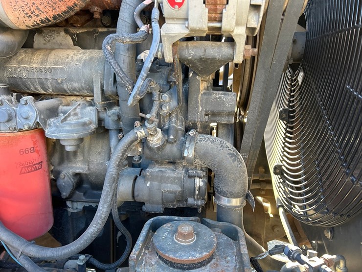 caterpillar-ch75-image-36