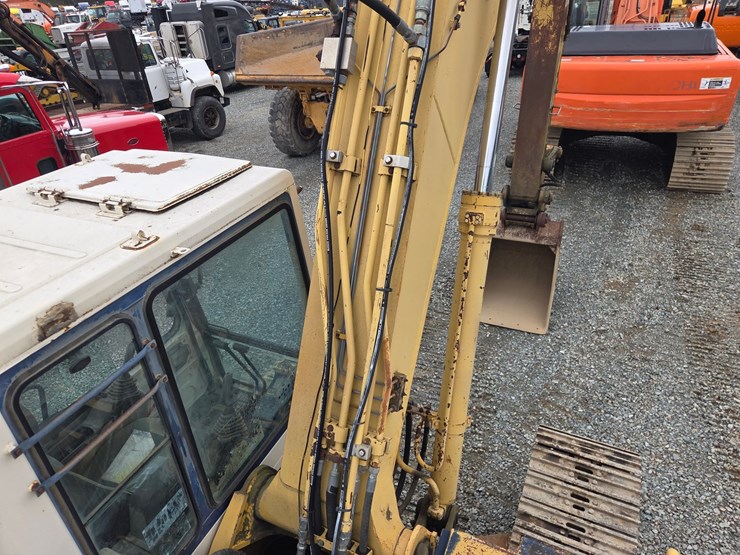 komatsu-pc150-lc-5-image-30