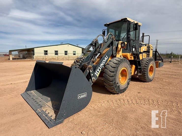 2014-hyundai-hl757tm-9a-image-1