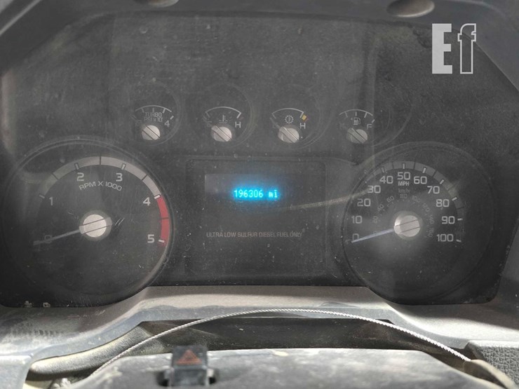 2012-ford-f450-image-12