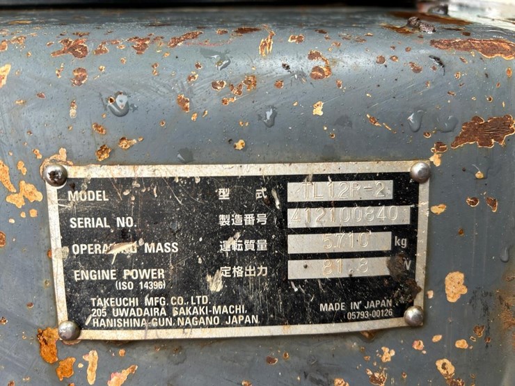 2017-takeuchi-tl12r2-image-21