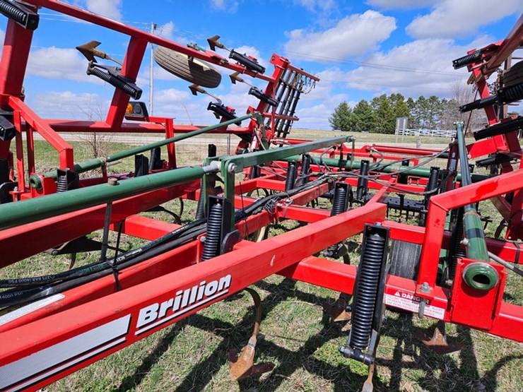 #514-•-brillion-18'-field-cultivator-image-13