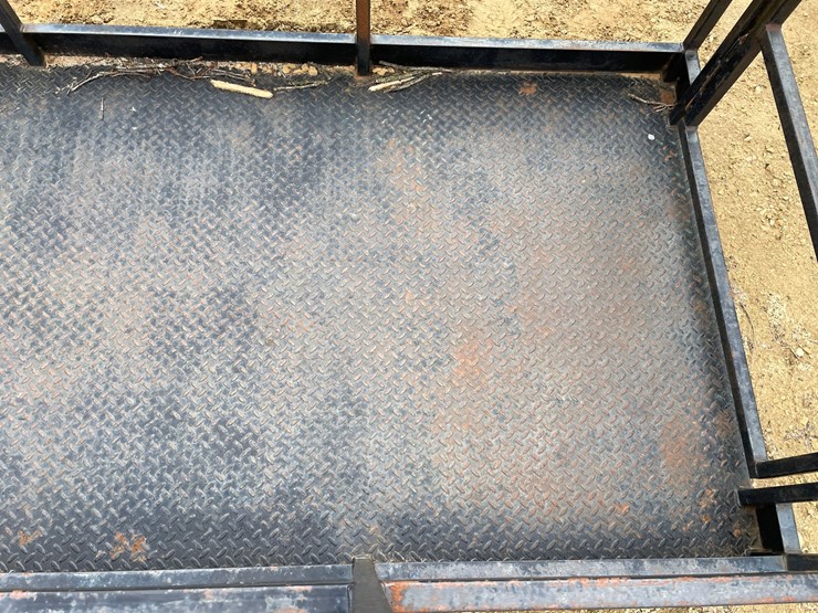 #7530-•-8'-work-platform-with-fork-pockets-image-8