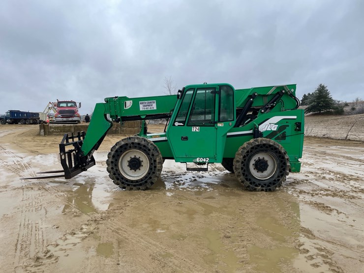 2014-sky-trak-6042-image-8