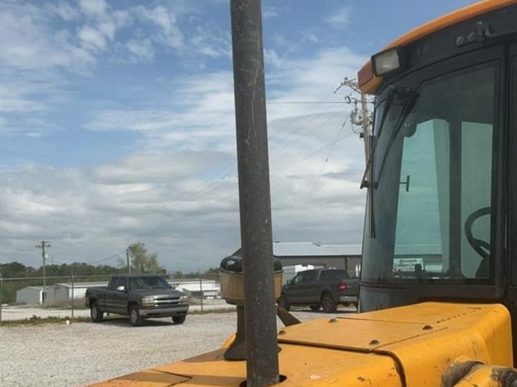 john-deere-310d-image-44