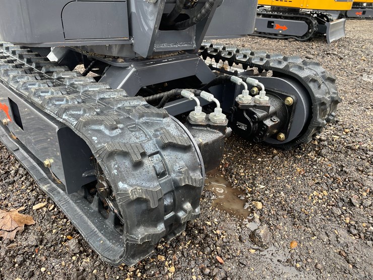 #3298-•-2026-ats-rt12r-mini-excavator-image-9