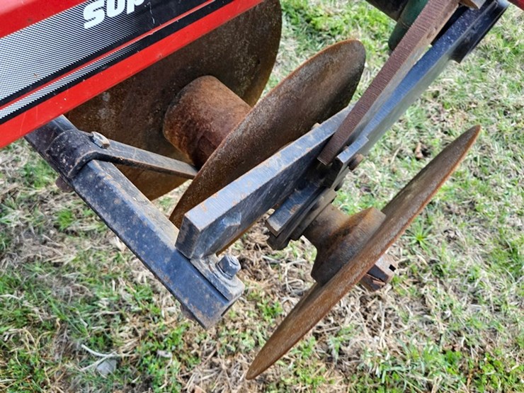 #515-•-brillion-sb-91-9-shank-chisel-plow-image-18