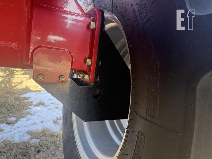 2011-case-ih-3430-image-28