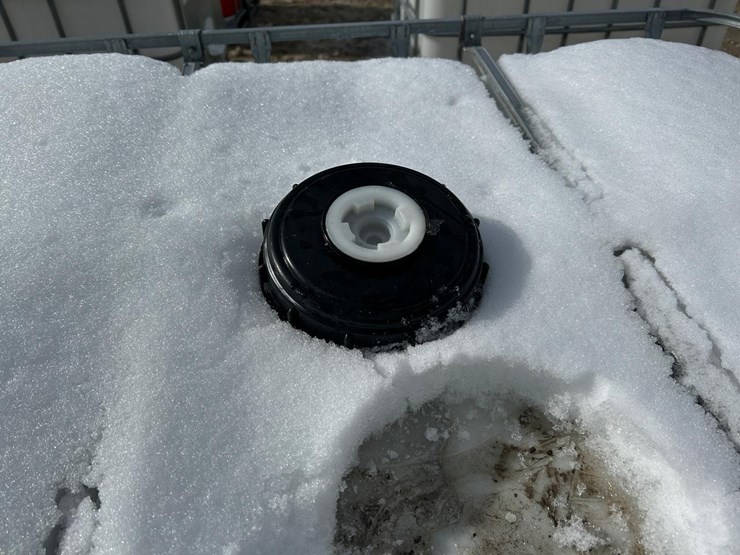 water-tank-tote-image-5