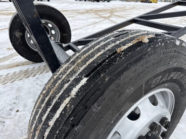 massey-ferguson-8-image-34