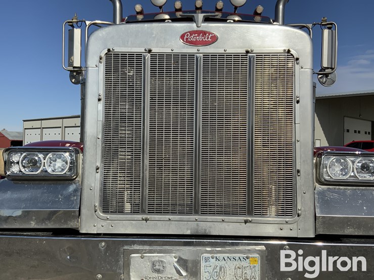 2006-peterbilt-379-image-12