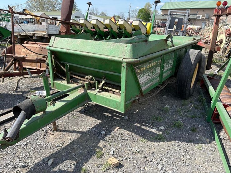 john-deere-34-image-1